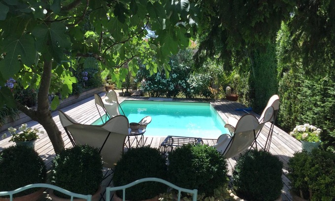 Cauderan House | Haven of peace in Bordeaux - Ideal for families or couples - swimming pool, calm & comfort!