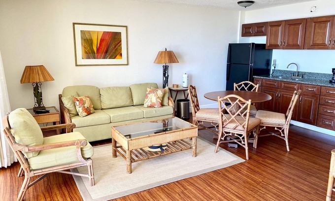 Waikiki Condo | HAWAII KOLOA KAI at the WAIKIKI BANYAN: OCEAN VIEW & FREE DAILY PARKING