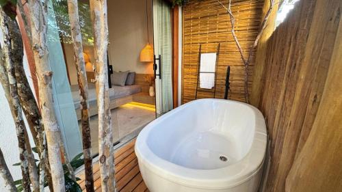 Corumbau Villa | Hayô Bangalô LUA - Corumbau, BA