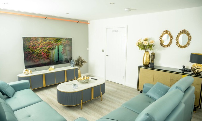 Bradford House | Hayy LivingTownhouse Edition