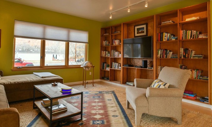 Moab Cottage | Hazel at StellaRuby Cottages