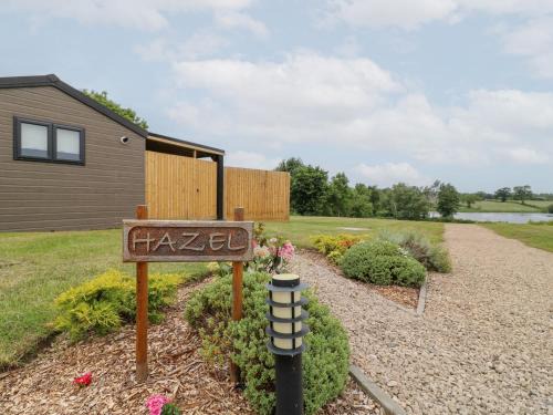 Swadlincote House | Hazel