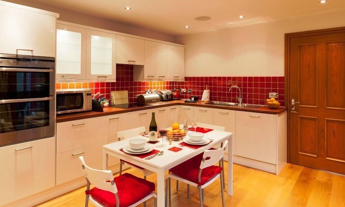 Hayton House | Heads Nook Hall Cottage