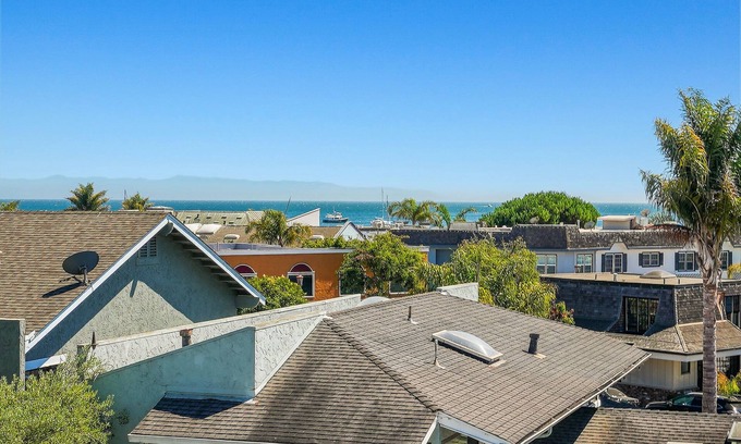 Capitola House | Heart of Capitola Vacation Rental