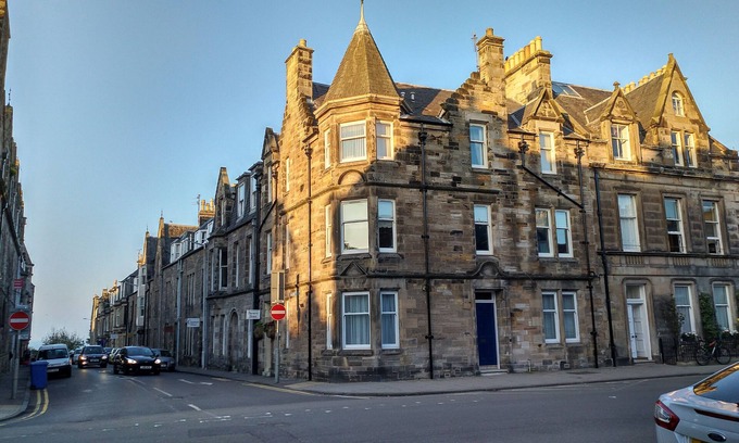 St. Andrews House | Heart of St. Andrews, convenient and spacious