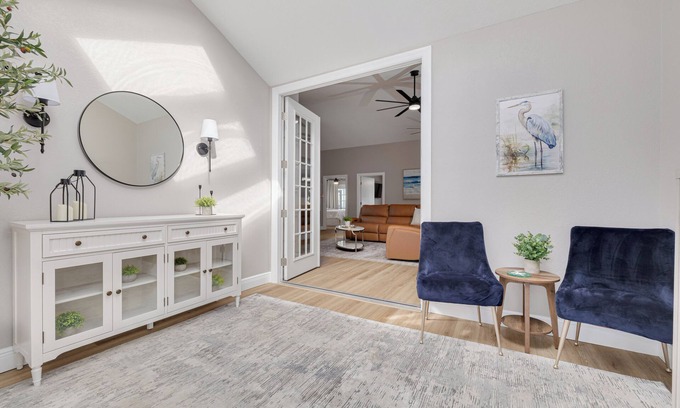 Tarpon Springs House | Heated Pool, mini golf, 1 minute from beach