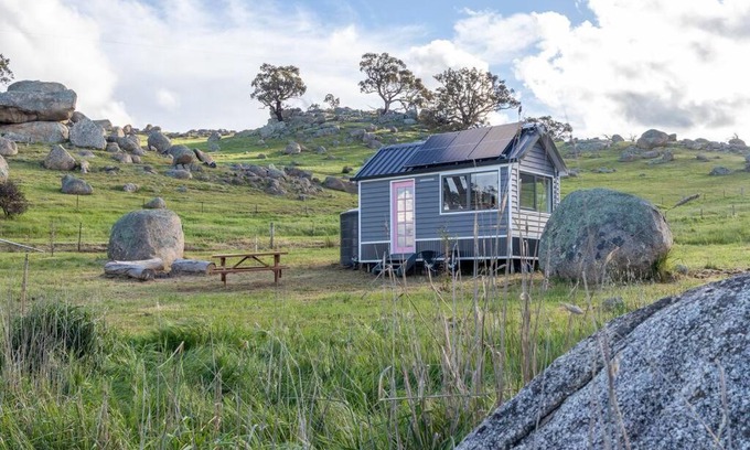 Tooborac House | Heathcote Valley Tiny House - Tiny Stays