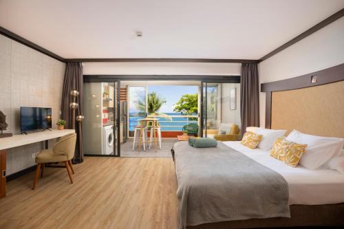Arue Apartment | Heimata Blue - Suite Luxe Vue Mer