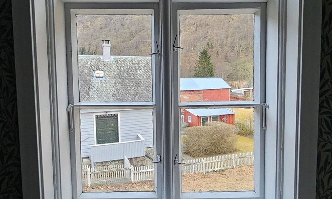 Laerdal House | Hellandbui in Øyragata, Lærdal