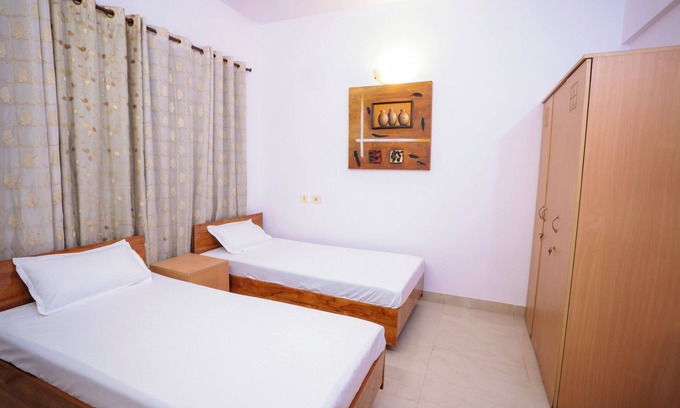 Navi Mumbai Apartment | Helloworld Oslo Skyline 3BHK Seaview