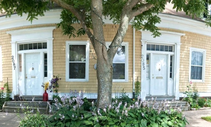 Downtown Halifax House | Heritage Townhouse in Downtown Halifax