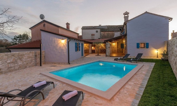 Bibali Villa | Heritage Villa Croc with pool