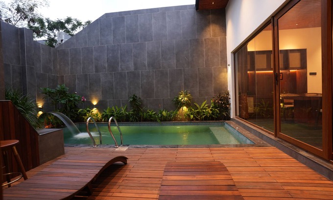 Injambakkam Resort | HF Pool Resorto