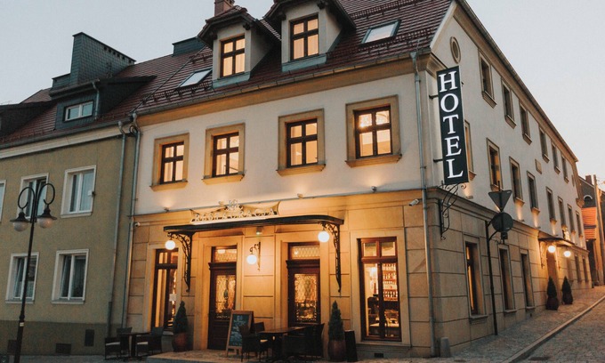 Toszek Hotel | HG Hotel Restauracja