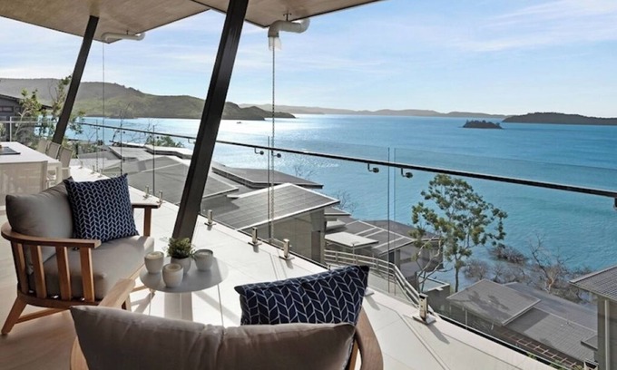 Hamilton Island Apartment | Hidden Cove 13