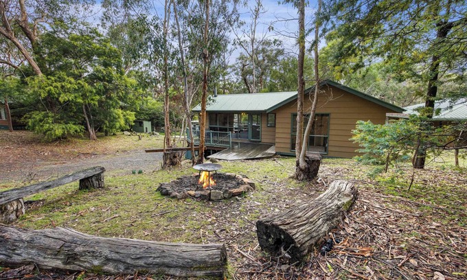 Halls Gap Cottage | High Road Haven - When will you relax to the rhythm of nature?