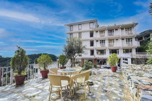 Bhagsu Nag House | High Sky Resort - Best Luxury Hotel in Dharamkot