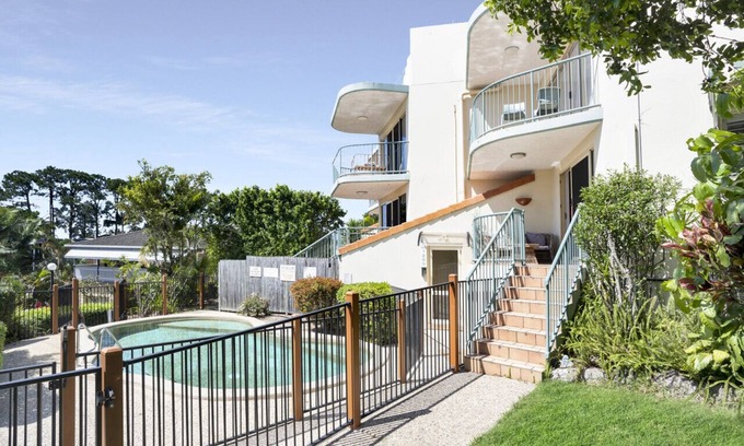 Alexandra Headland Apartment | Highwater Haven - Ocean View Apartment! 300m to Beach.