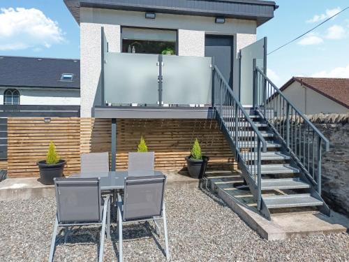 Kilmun House | Hillcrest Cottage