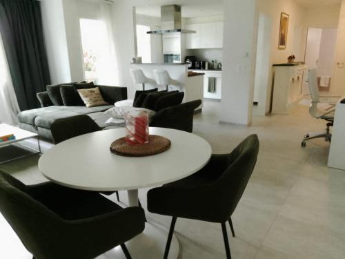 Lostorf Apartment | Hillfort suites