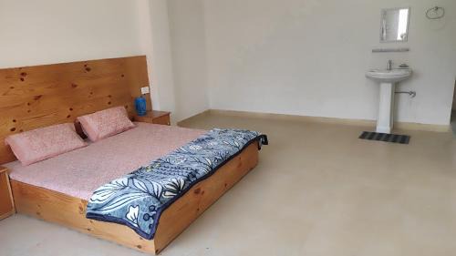 Bandrol House | Hills Paradise Home Stay