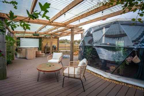 Portpatrick House | Hillside Haven - (Luxury Geodome)