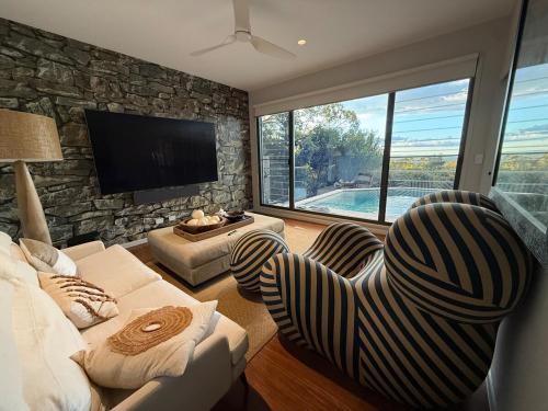 Ocean View Villa | Hilltop Getaway