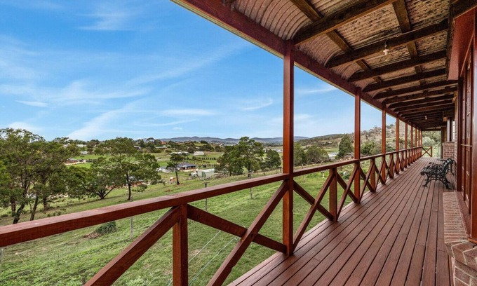 Sorell Apartment | Hilltop Retreat, Water Views