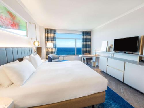 Diagonal Mar i el Front Maritim del Poblenou Hotel | Hilton Diagonal Mar Barcelona