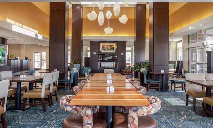 Fargo Hotel | Hilton Garden Inn Fargo