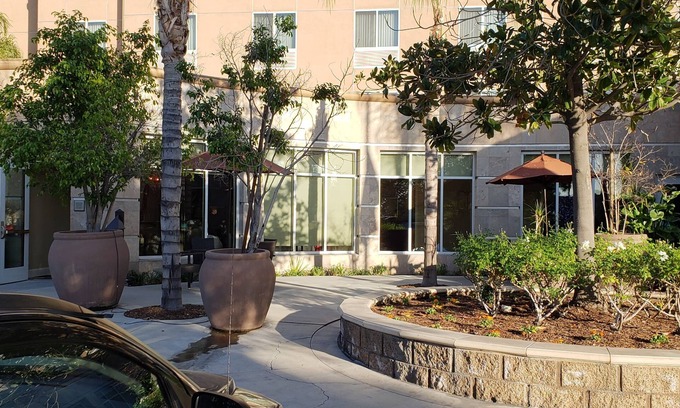 San Bernardino Hotel | Hilton Garden Inn San Bernardino