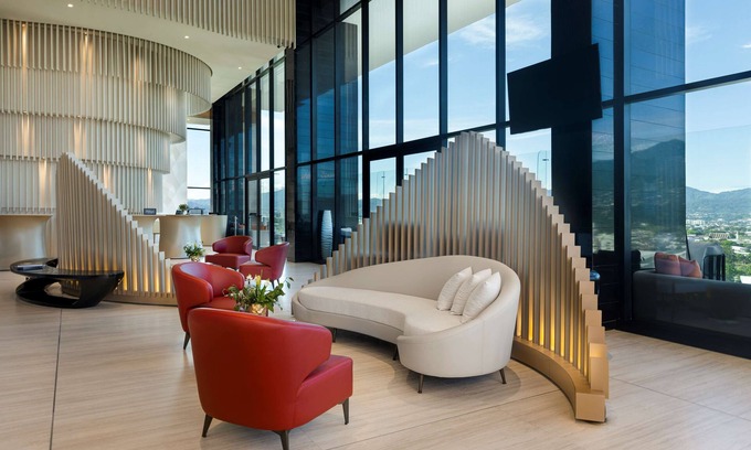 Mata Redonda Hotel | Hilton San Jose La Sabana