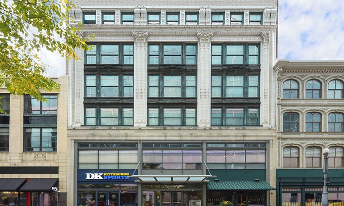 Downtown Pittsburgh Apartment | Historic 2 Bedroom Loft on Market Square - Private Terrace + Free Fitness Center