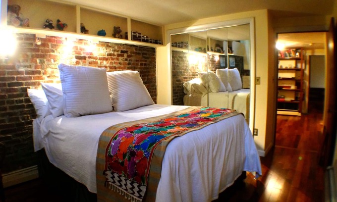Beacon Hill Condo | Historic Beacon Hill Duplex -2 bed 1.5 bathrooms Condo -heart of Boston