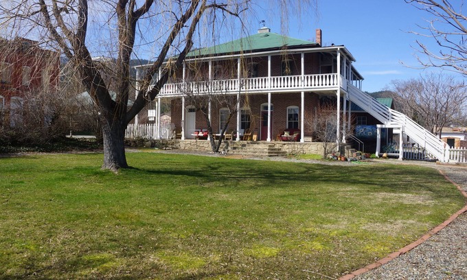 Etna House | Historic Collier Hotel Vacation Rental