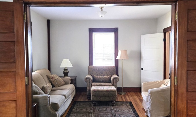 Northampton House | Historic downtown house. Unscented products and sustainability practices.
