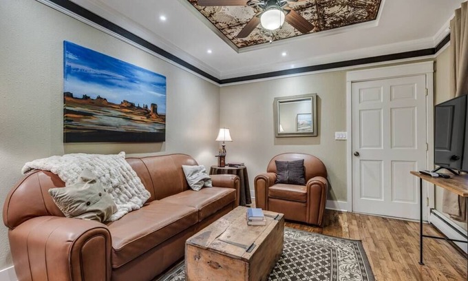 Glenwood Springs House | Historic Home! DT Glenwood