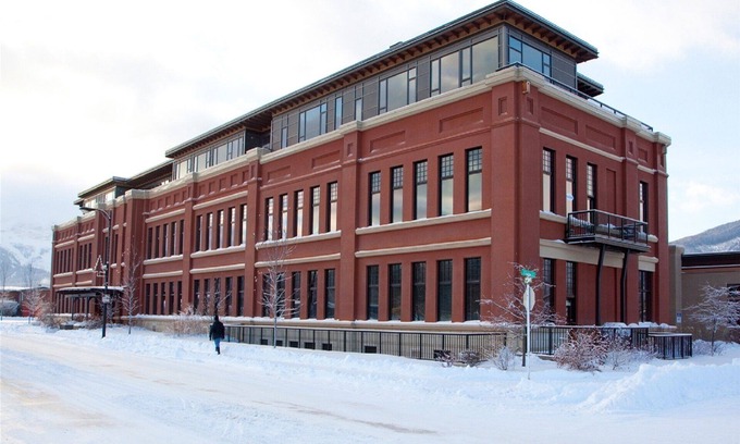 East Kootenay Condo | Historic loft in downtown Fernie