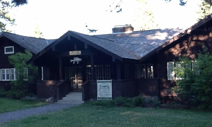 Downtown Klamath Falls Cabin | Historic Point Comfort Lodge on Upper Klamath Lake at Rocky Point