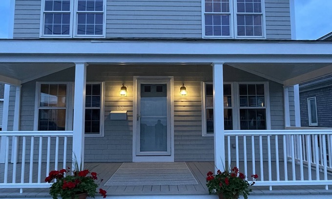 Scituate House | Historic Sand Hills Beach Cottage