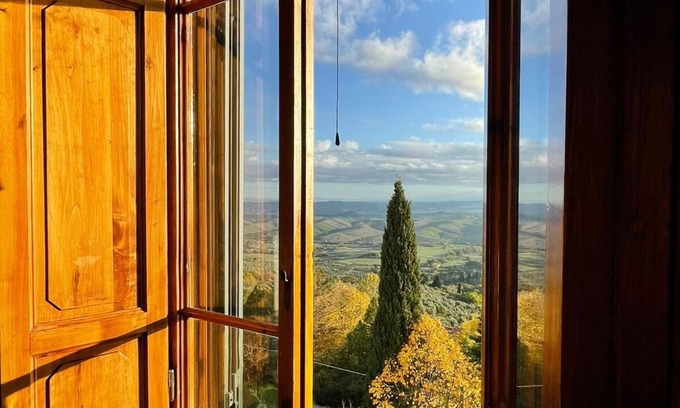 Chianni Apartment | Historical home 3 bedroom 2 bath in Western Tuscany with magnificent views