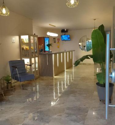 Villa Nueva Hotel | History Center Hotel