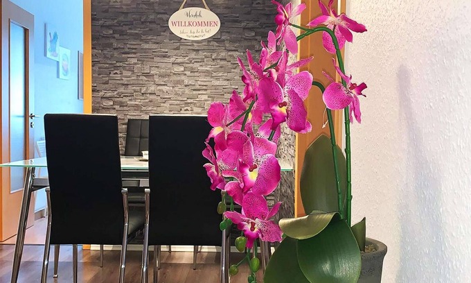 Hemer Apartment | HM02 Apartment with elevator, balcony and free WiFi in Hemer