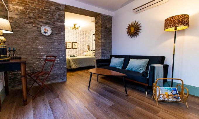 Valencina de la Concepcion Apartment | HN Gaviota