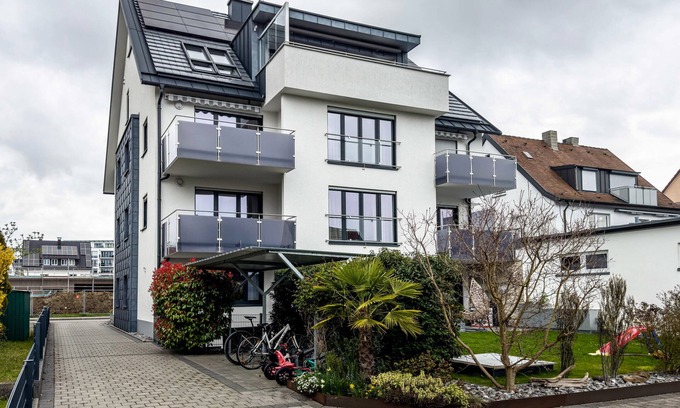 Fischbach Apartment | Holiday Apartment "Drossel" with Balcony & Wi-Fi