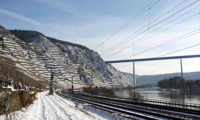 Kobern-Gondorf Apartment | Holiday apartment Am Schloßberg