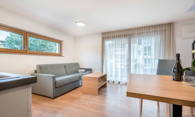 Valdaora di Mezzo Apartment | Holiday Apartment "Dolomiten Villa Colli" with Balcony & Wi-Fi