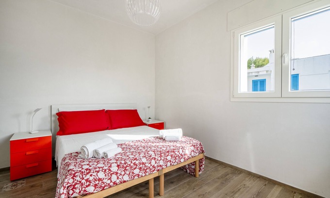 Savelletri Apartment | Holiday Apartment "Gufo Di Mare - Rosso" with Sea View, Private Terrace & Wi-Fi