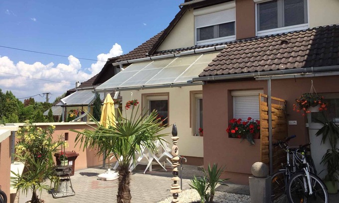 Balatonkenese Apartment | Holiday apartment with air conditioning and Internet