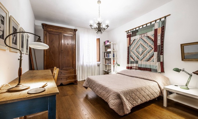 Pitigliano Apartment | Holiday Apartment "Casa Tra Le Rondini" with Wi-Fi